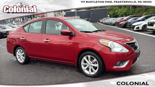 2015 Nissan Versa SL FWD photo