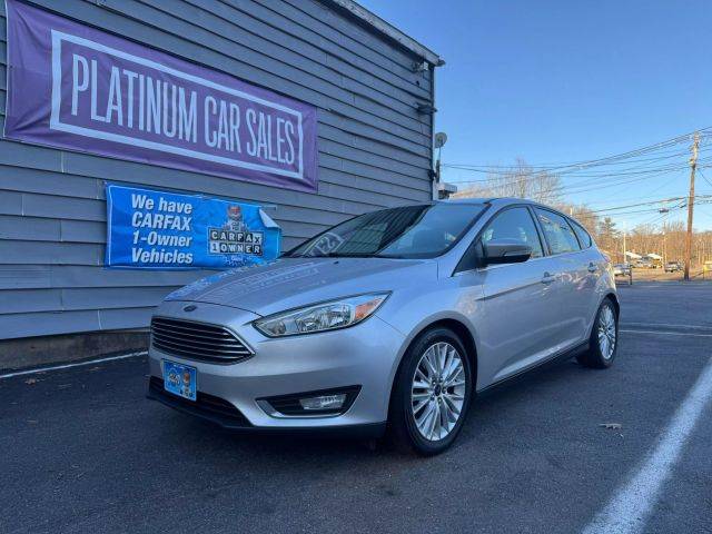 2015 Ford Focus Titanium FWD photo