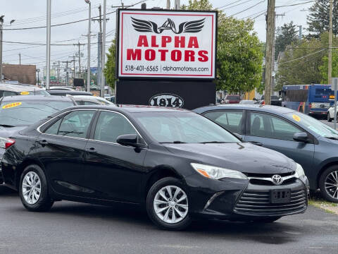 2015 Toyota Camry LE FWD photo