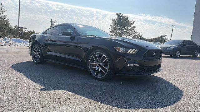 2015 Ford Mustang GT Premium RWD photo