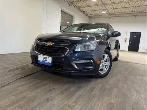 2015 Chevrolet Cruze LT FWD photo