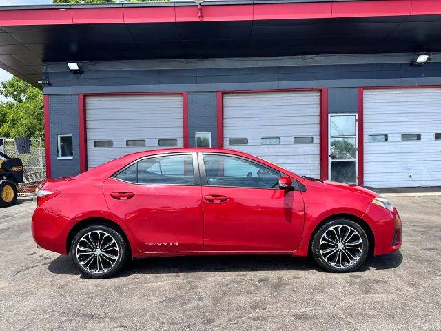 2015 Toyota Corolla S Plus FWD photo