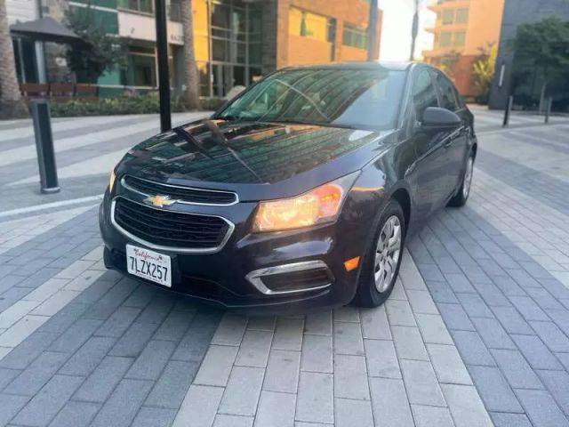 2015 Chevrolet Cruze LS FWD photo