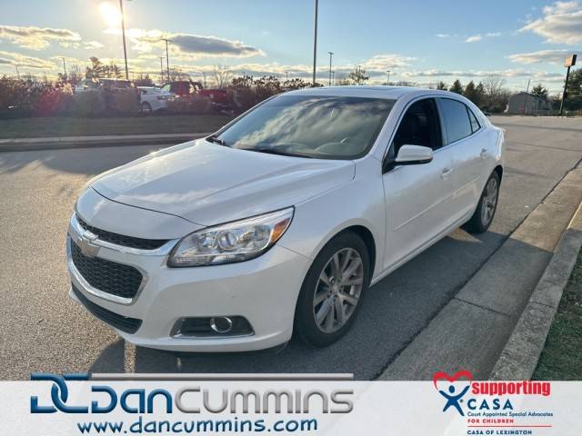 2015 Chevrolet Malibu LT FWD photo