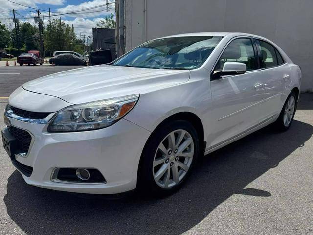 2015 Chevrolet Malibu LT FWD photo