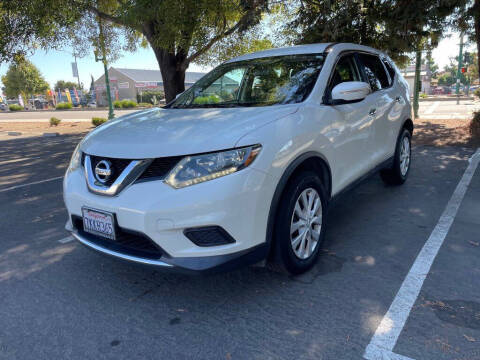 2015 Nissan Rogue S AWD photo