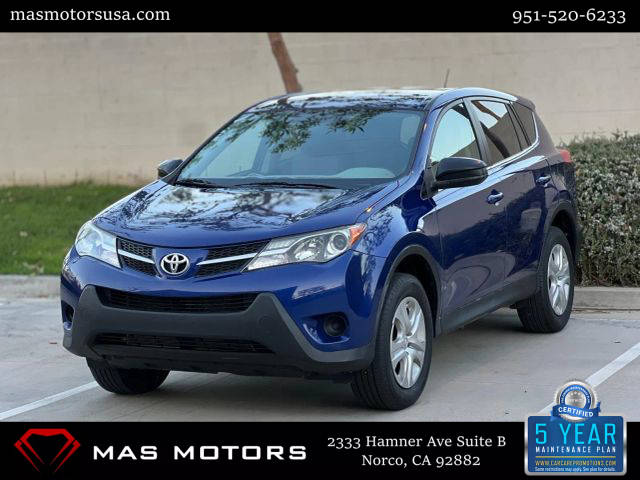 2015 Toyota RAV4 LE FWD photo