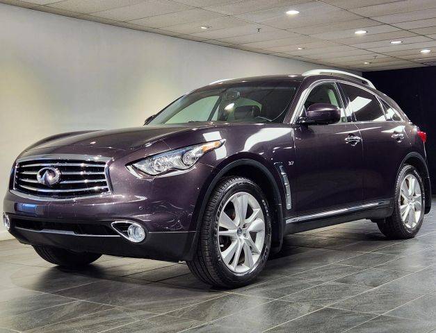 2015 Infiniti QX70  AWD photo