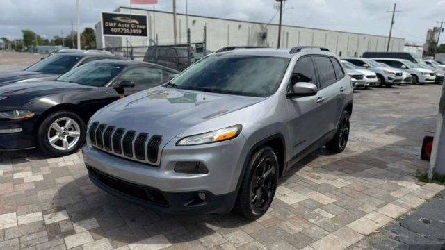 2015 Jeep Cherokee Latitude Altitude FWD photo