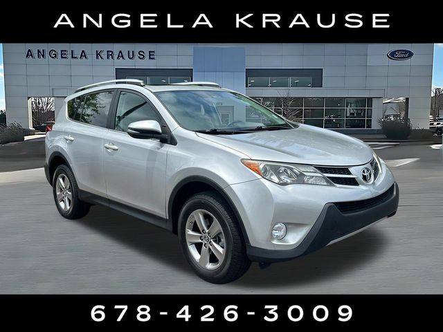 2015 Toyota RAV4 XLE FWD photo