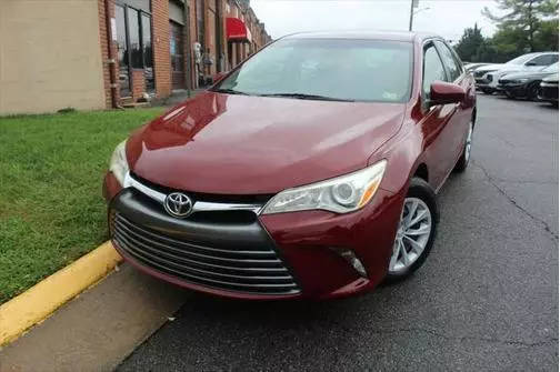 2015 Toyota Camry LE FWD photo