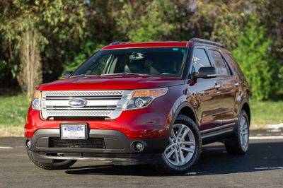 2015 Ford Explorer XLT 4WD photo