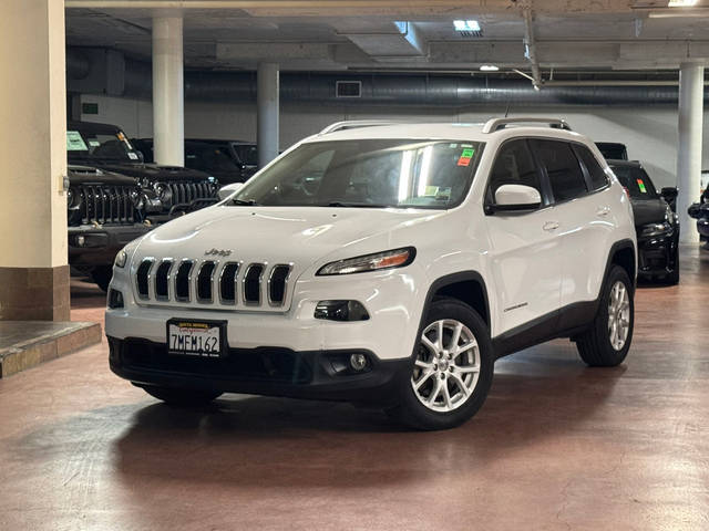 2015 Jeep Cherokee Latitude FWD photo