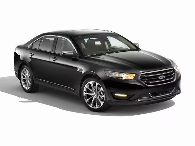 2015 Ford Taurus SEL FWD photo
