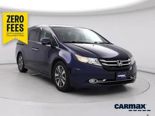 2015 Honda Odyssey Touring FWD photo