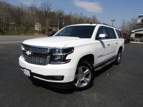 2015 Chevrolet Suburban LT 4WD photo