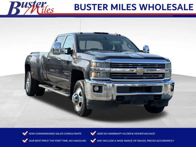 2015 Chevrolet Silverado 3500HD LTZ 4WD photo