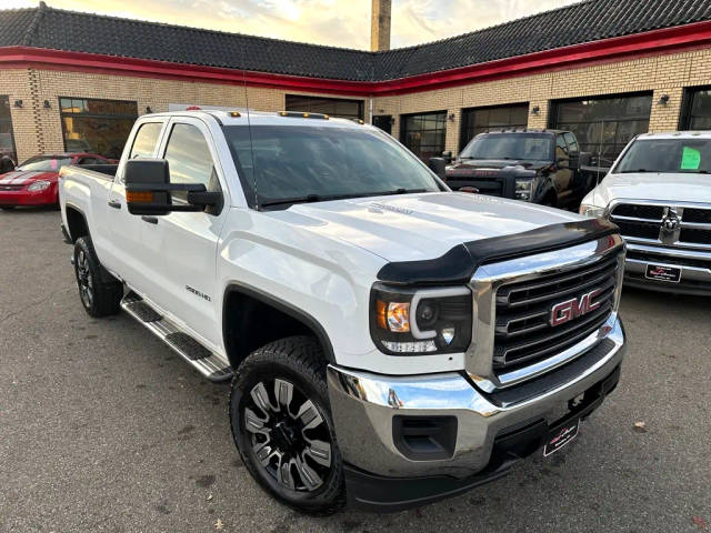 2015 GMC Sierra 2500HD 4WD photo