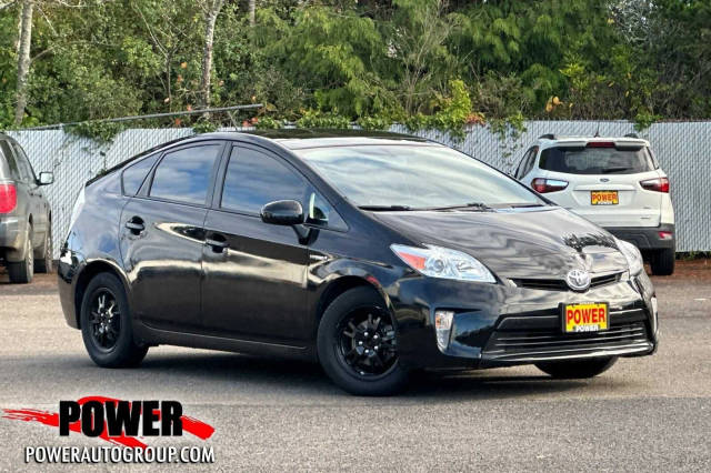 2015 Toyota Prius Four FWD photo