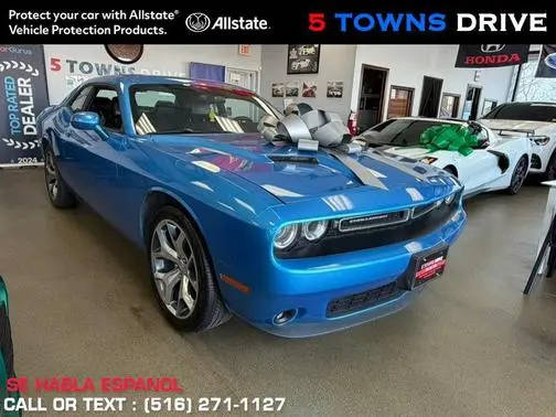 2015 Dodge Challenger SXT Plus RWD photo