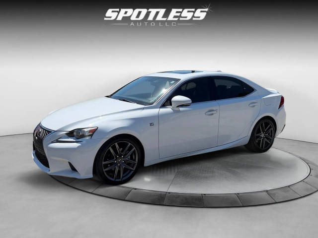 2015 Lexus IS RWD photo