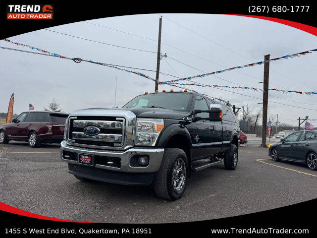 2015 Ford F-350 Super Duty Lariat 4WD photo