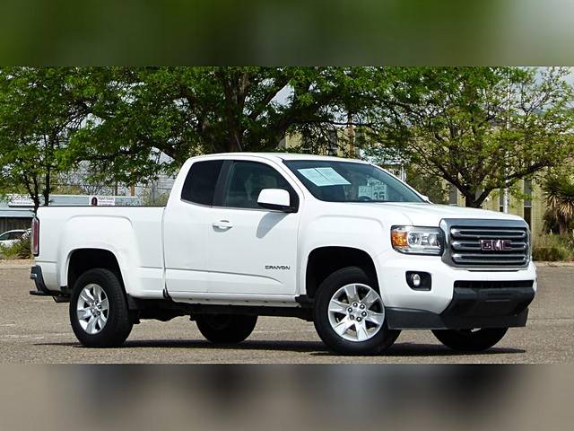2015 GMC Canyon 2WD SLE RWD photo