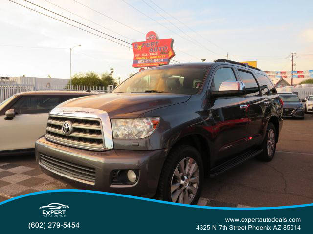 2015 Toyota Sequoia Limited RWD photo