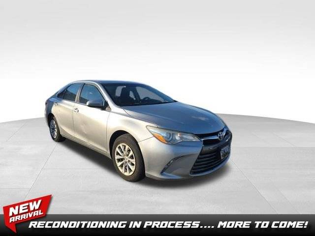 2015 Toyota Camry SE FWD photo
