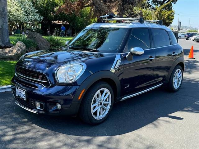 2015 MINI Countryman S AWD photo