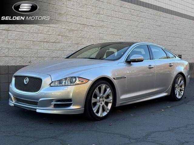 2015 Jaguar XJ  RWD photo