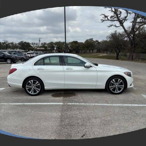 2015 Mercedes-Benz C-Class C 300 Luxury AWD photo