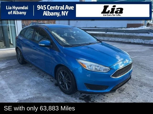 2015 Ford Focus SE FWD photo