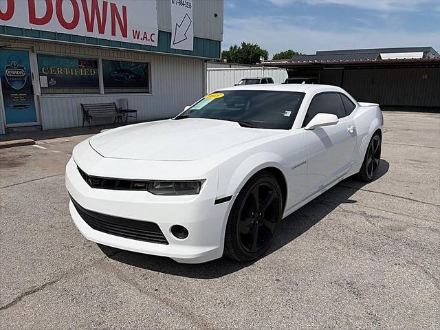 2015 Chevrolet Camaro LT RWD photo