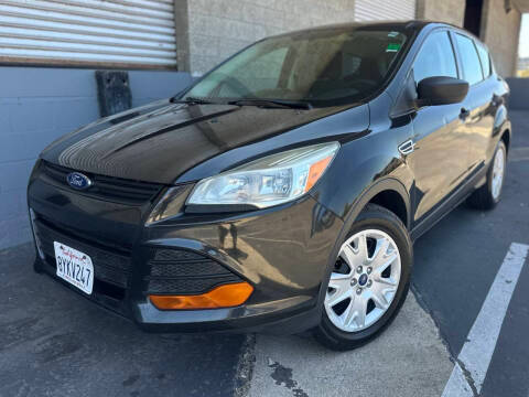 2015 Ford Escape S FWD photo