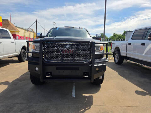 2015 GMC Sierra 2500HD Denali 4WD photo