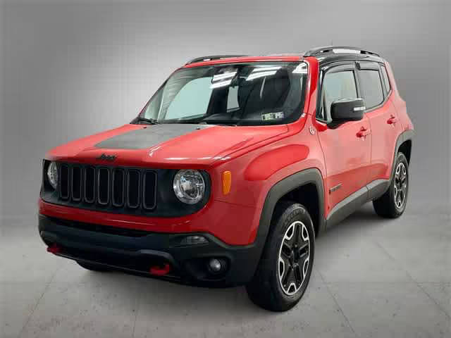 2015 Jeep Renegade Trailhawk 4WD photo