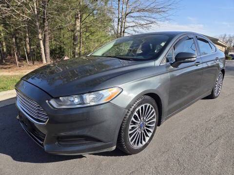 2016 Ford Fusion SE FWD photo