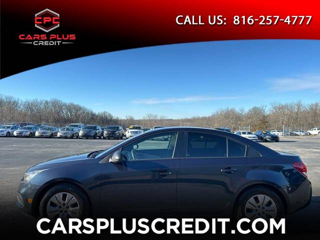 2015 Chevrolet Cruze LS FWD photo