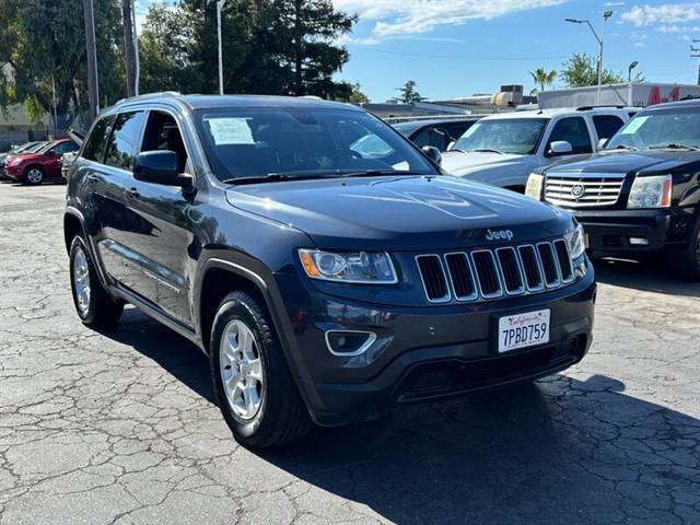 2015 Jeep Grand Cherokee Laredo 4WD photo