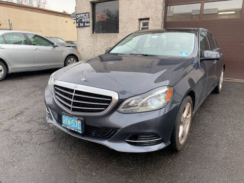 2016 Mercedes-Benz E-Class E 350 Luxury AWD photo