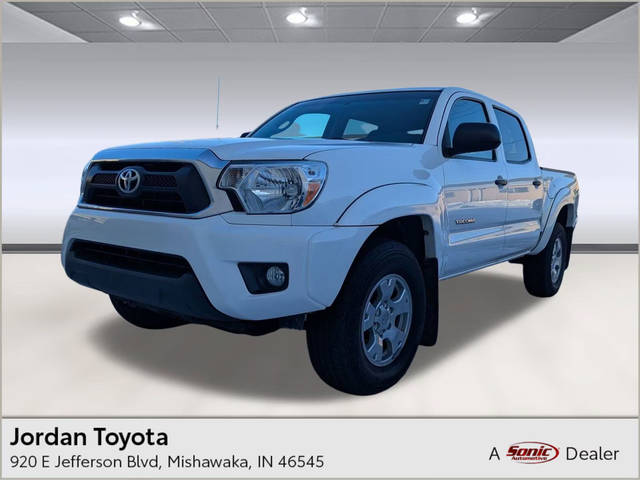 2015 Toyota Tacoma  4WD photo