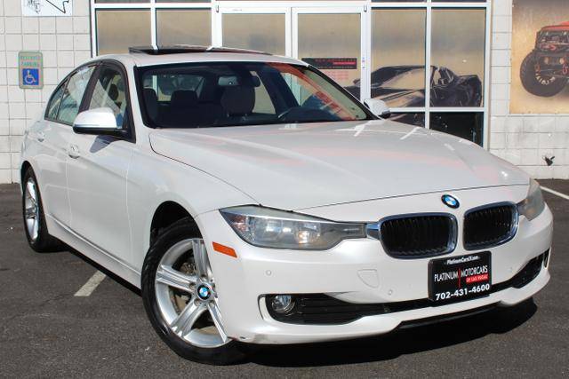 2015 BMW 3 Series 320i RWD photo