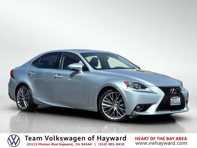 2015 Lexus IS  RWD photo
