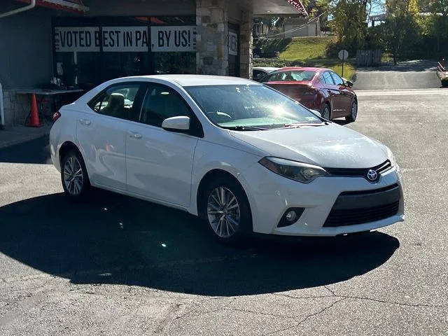 2015 Toyota Corolla LE Plus FWD photo