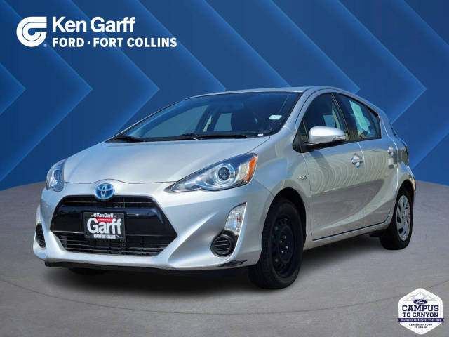 2015 Toyota Prius c Two FWD photo