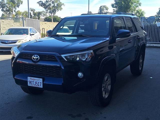 2015 Toyota 4Runner SR5 Premium 4WD photo