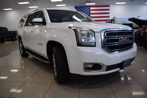 2015 GMC Yukon XL SLT 4WD photo