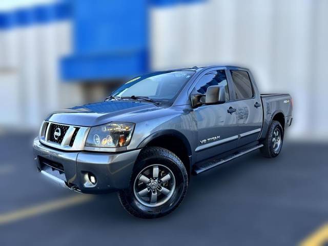 2015 Nissan Titan PRO-4X 4WD photo