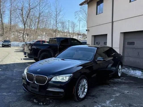 2015 BMW 7 Series 750Li xDrive AWD photo